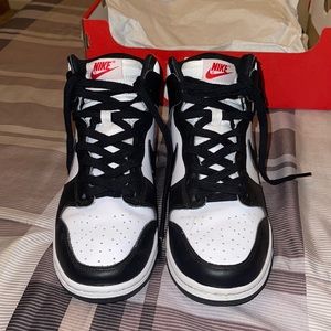 Nike dunks good condition out of the box